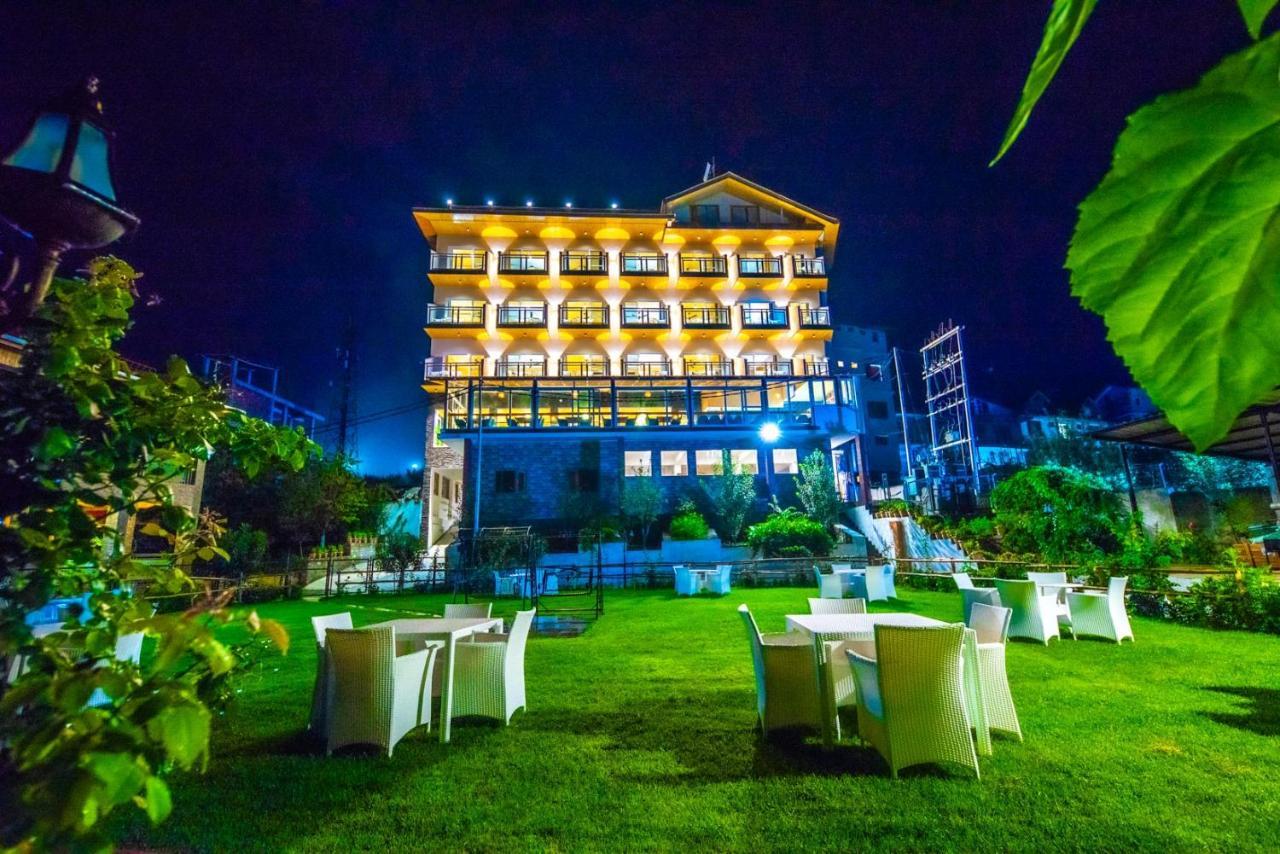 Sun Park Boutique & Spa Manāli Exterior foto
